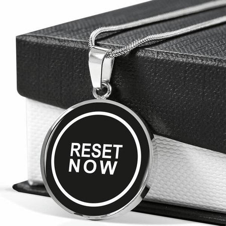 PENDENTIF RESET NOW (noir) – IONKS N2